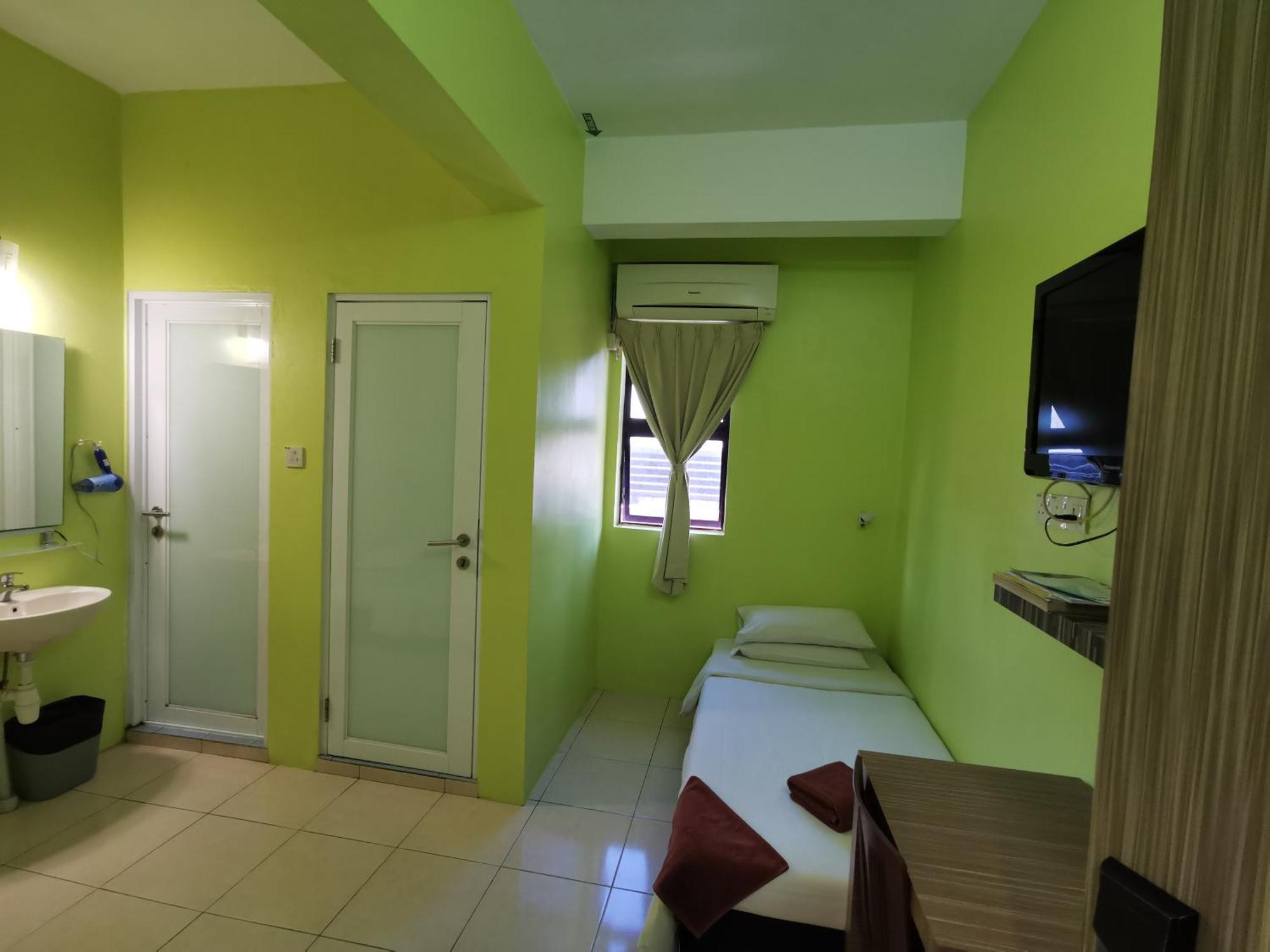 Walk Inn Miri Zewnętrze zdjęcie