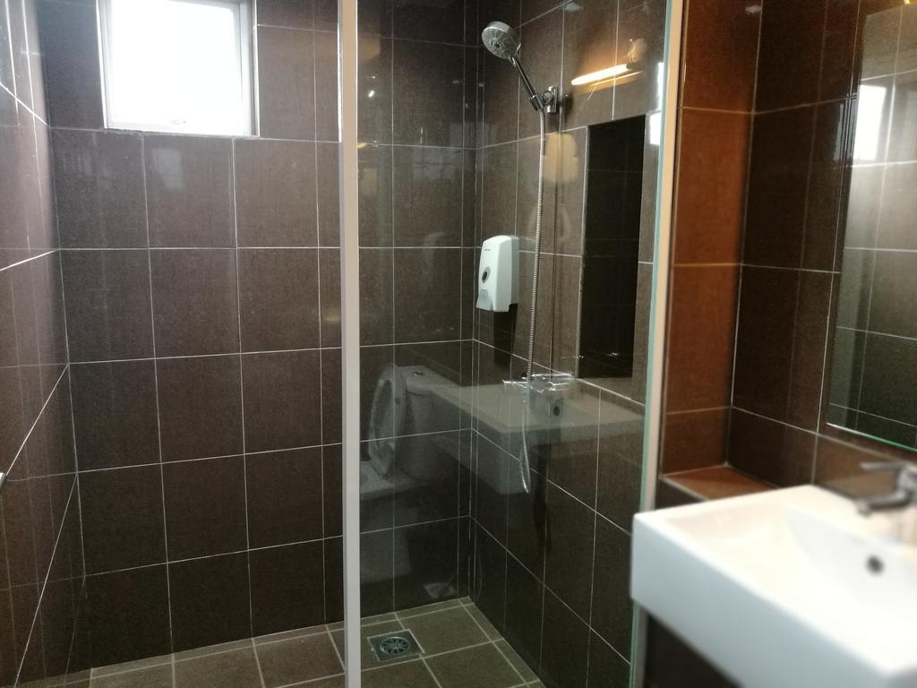 Walk Inn Miri Zewnętrze zdjęcie