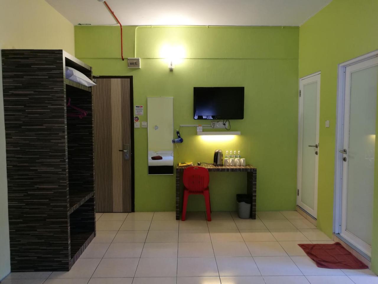 Walk Inn Miri Zewnętrze zdjęcie